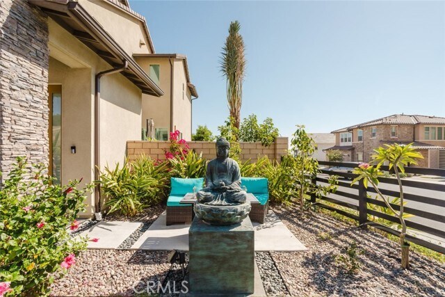 Building Photo - 11743 Canoga Ave