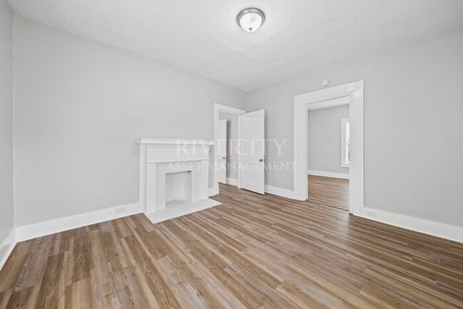 Building Photo - Cute 2 bedroom / 1 bathroom home in 38111 !!!!!! Section 8 clients are welcomed, PRICE DROP !!!