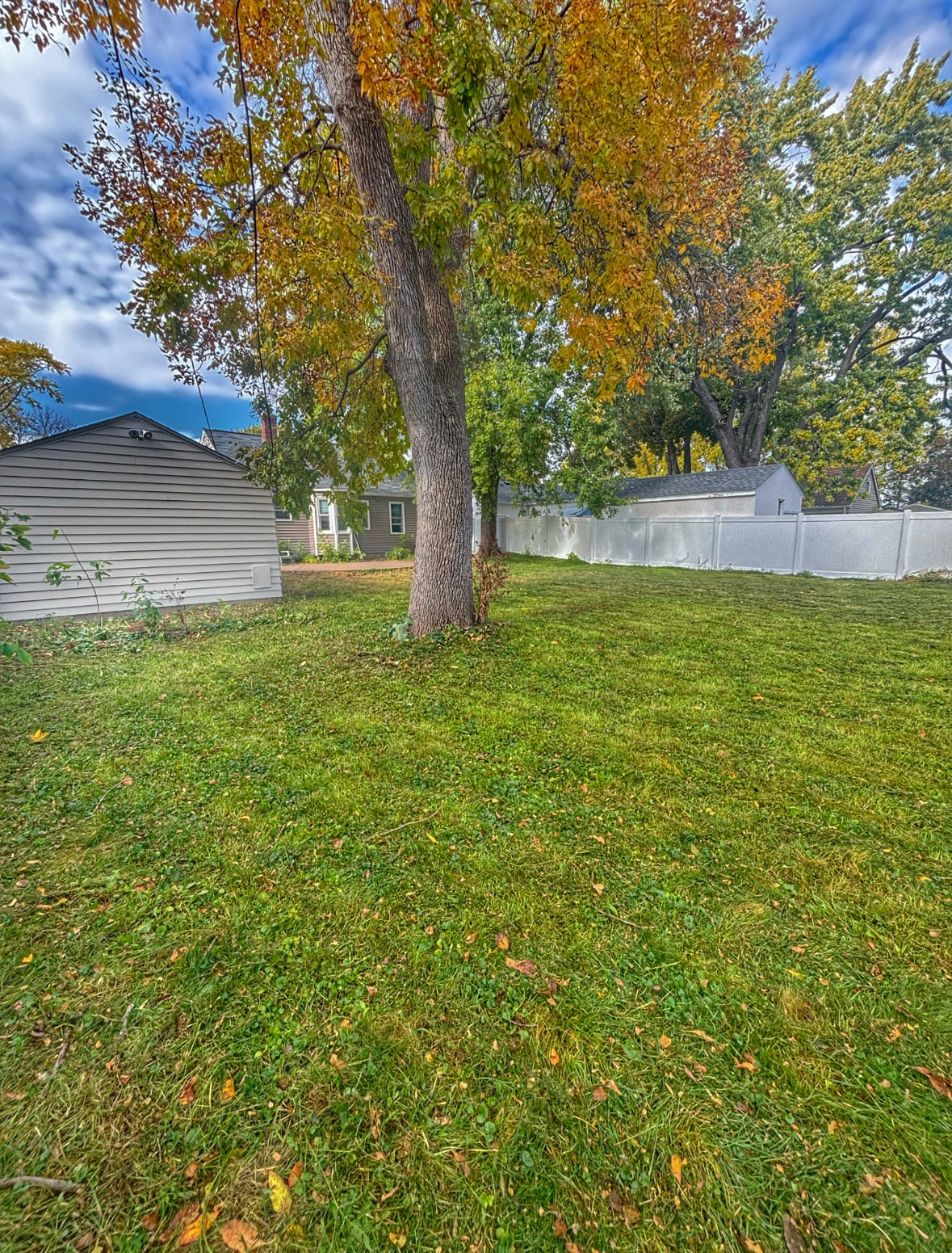 Building Photo - 2813 Pennsylvania Ave S