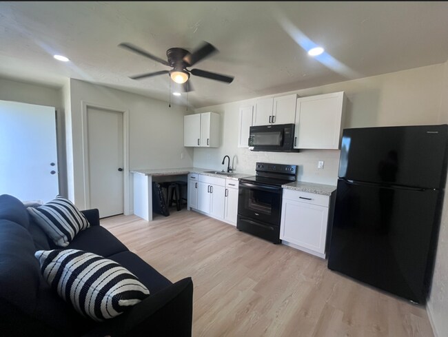 Building Photo - 620 N O St