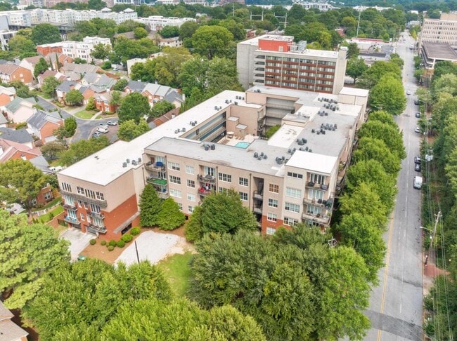 Building Photo - 384 Ralph McGill Blvd NE