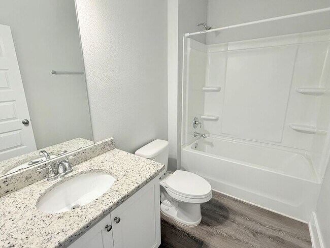 Building Photo - 5753 Danbury Blvd