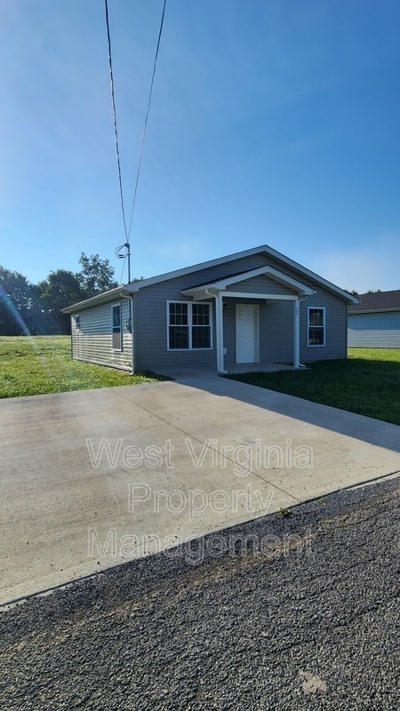 Building Photo - 112 Arthur Ct