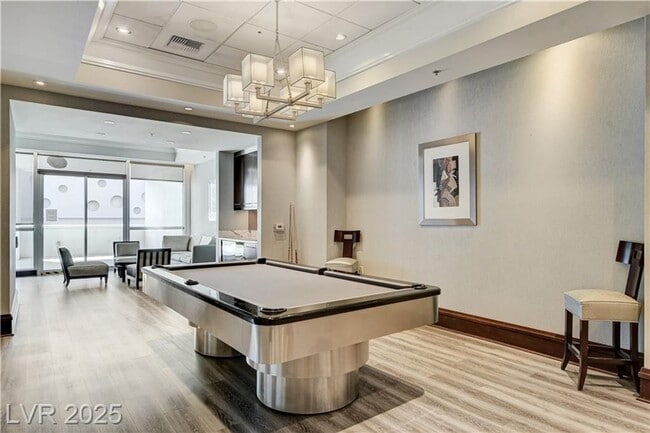 Building Photo - Luxury High-Rise Living at SKY | 29th Floo...