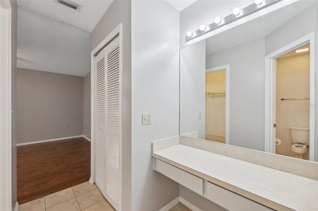 Building Photo - 7522 Heather Walk Dr