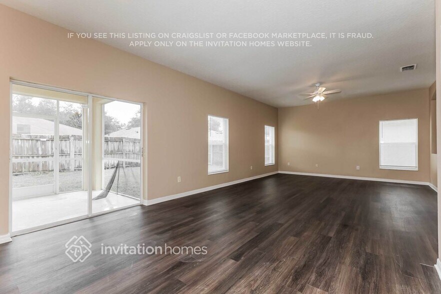 Building Photo - 721 Star Pointe Dr