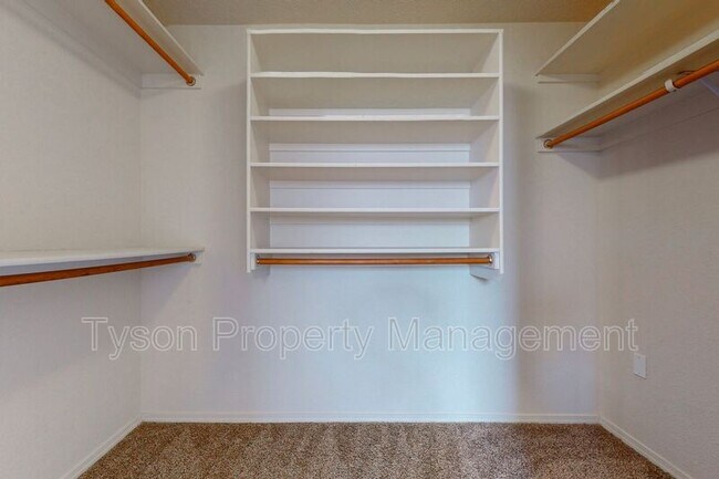 Building Photo - 8028 Pony Hills Pl NW