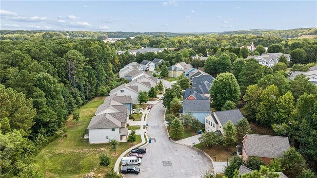 Building Photo - 430 Burgundy Terrace SE