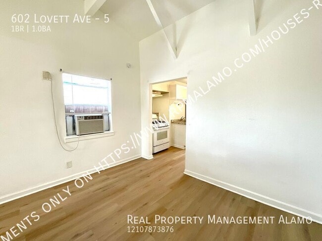 Building Photo - 602 Lovett Ave