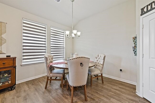 Building Photo - 13096 Laura Lake Dr