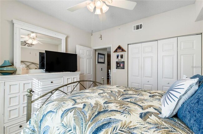 Building Photo - 4751 Travini Cir