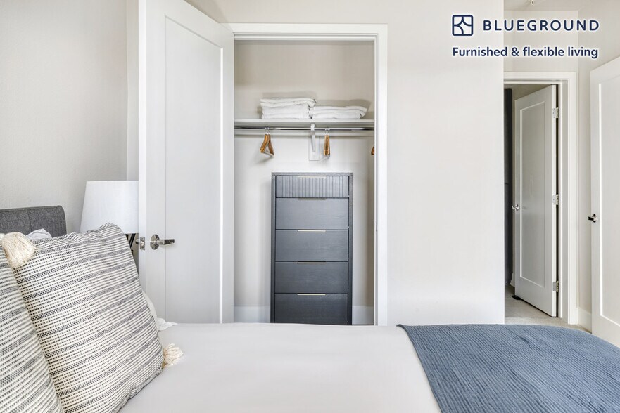 Building Photo - 299 Franklin St