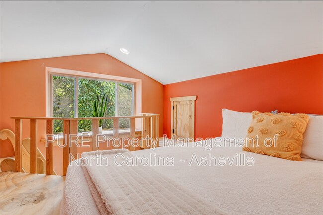 Building Photo - 226 Brickyard Rd