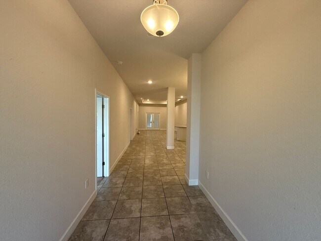 Building Photo - Truly Stunning 4-bedroom, 3-bathroom, 2 car garage in the beautiful new community of Villimar