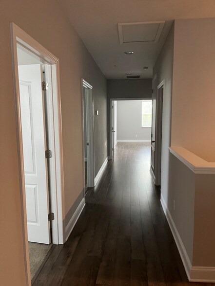 Building Photo - 15120 Sunrise Grove Ct