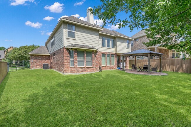 Building Photo - 158 S Vershire Cir