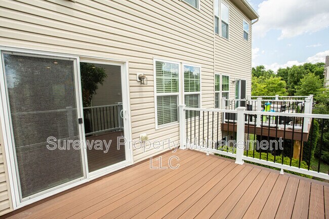 Building Photo - 172 Fela Dr