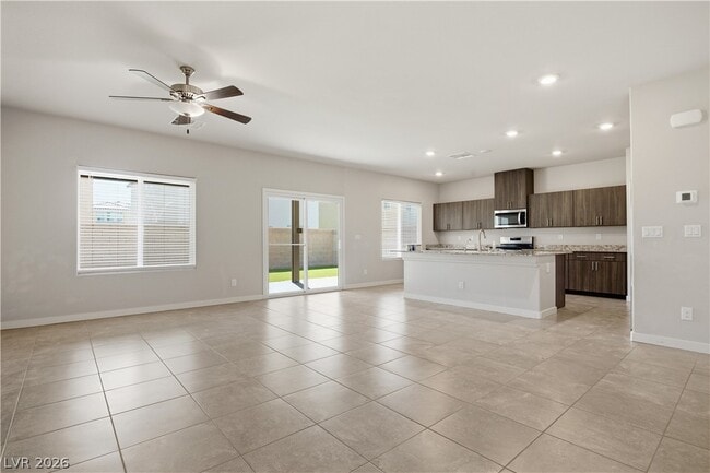 Building Photo - 3763 Corellia Ave