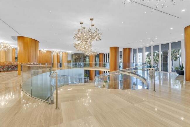 Building Photo - 488 NE 18th St