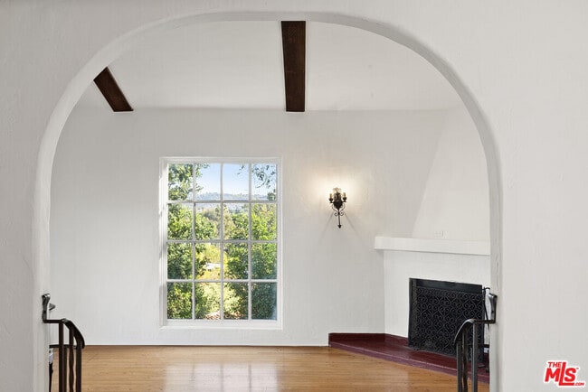 Building Photo - 2901 Angus St