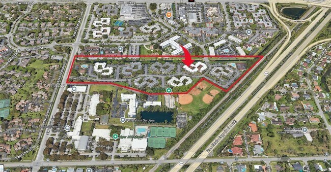 Building Photo - 10865 SW 112th Ave