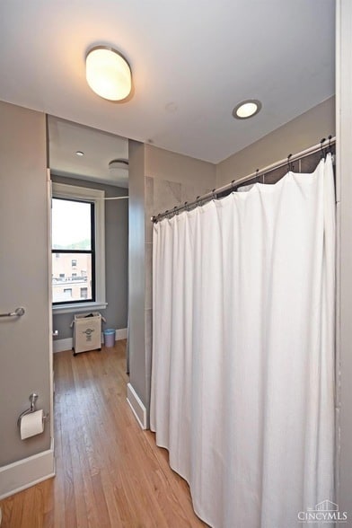 Building Photo - 27 Mercer St