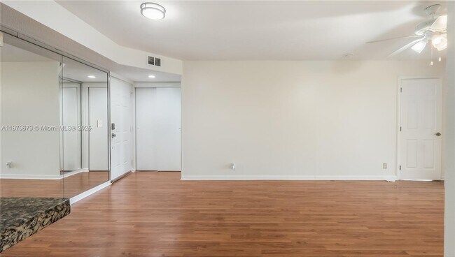 Building Photo - 5801 Riverside Dr