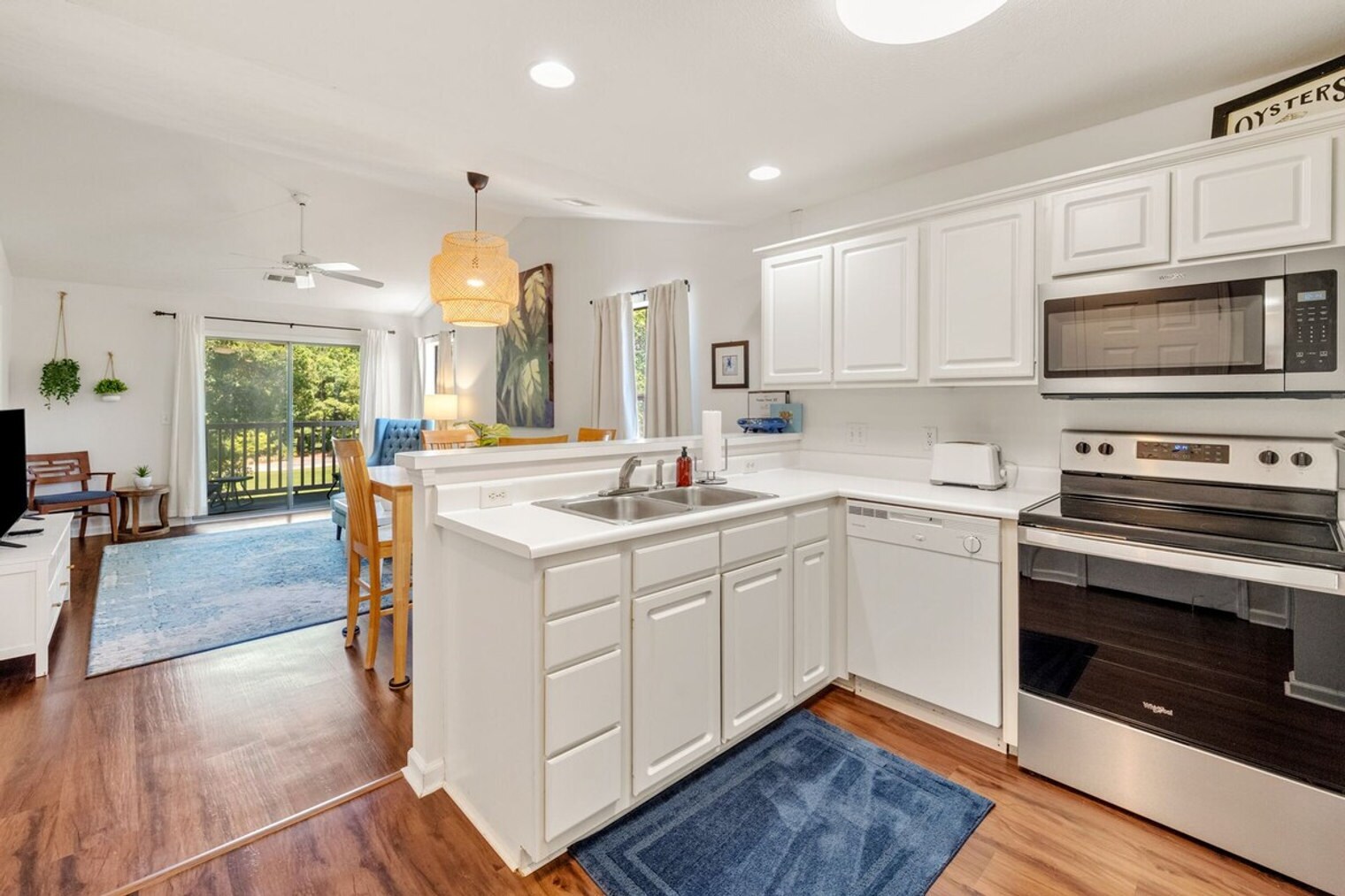 Building Photo - 598 Blue Stem Dr