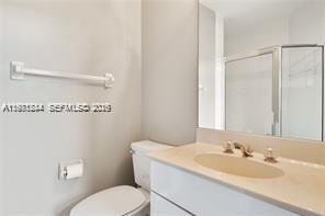 Building Photo - 1884 Classic Dr