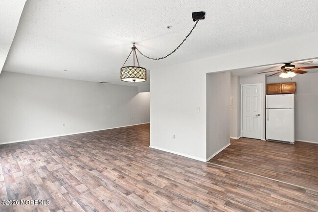 Building Photo - 1309 Arthur St