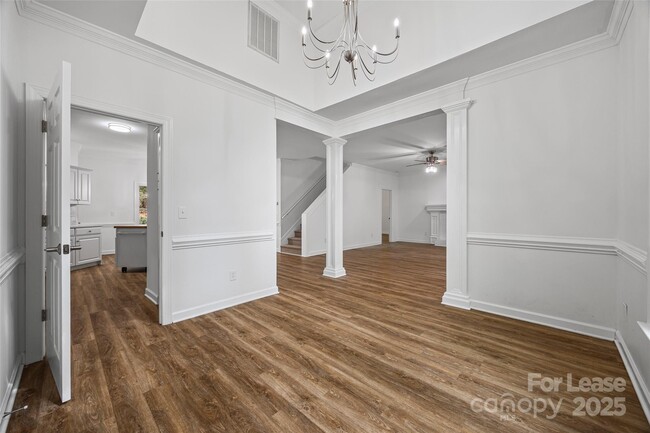 Building Photo - 7219 Bevington Woods Ln
