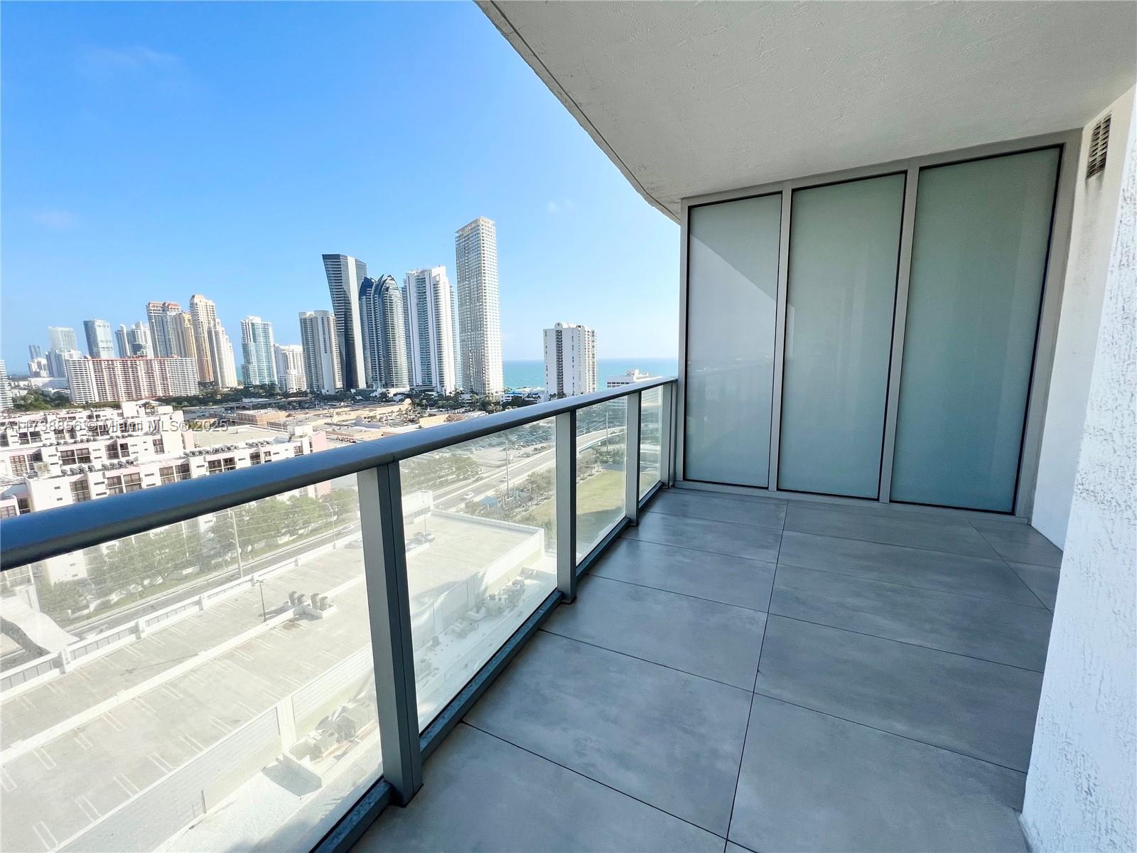 Building Photo - 300 Sunny Isles Blvd