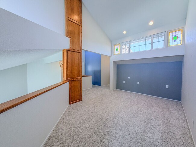 Building Photo - 2511 Monaco Dr