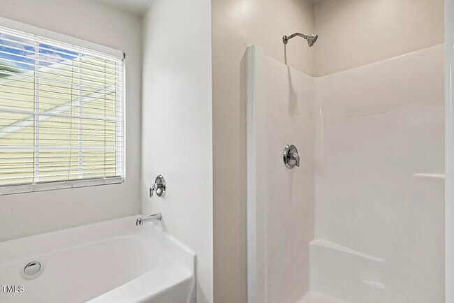Building Photo - Earn Wealth While Leasing - Like a Homeown...