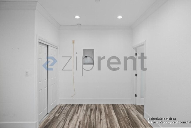 Building Photo - 24518 Karina St