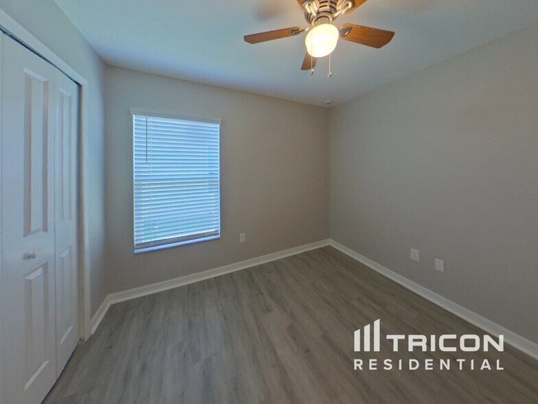 Building Photo - 1615 Broad Winged Hawk Dr