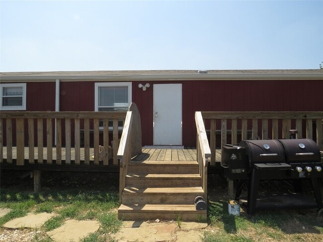 Building Photo - 2151 Crockett Rd