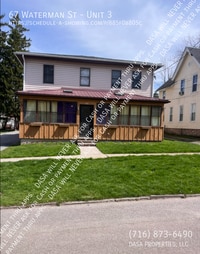 Building Photo - 67 Waterman St