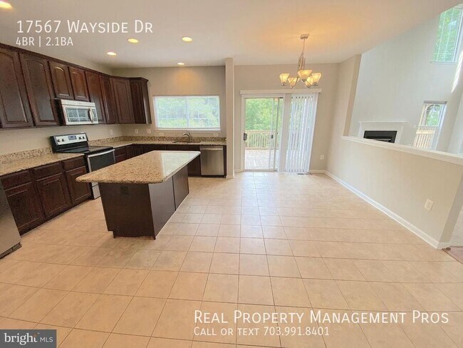 Building Photo - 17567 Wayside Dr