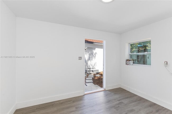 Building Photo - 2320 NW 55th St