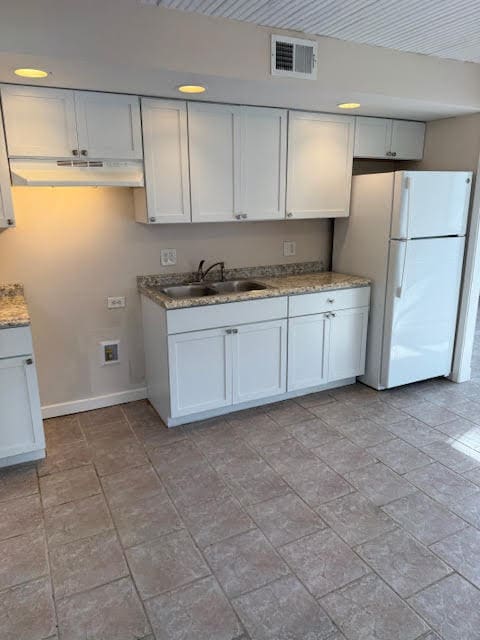 Building Photo - 719 Sherwood Terrace