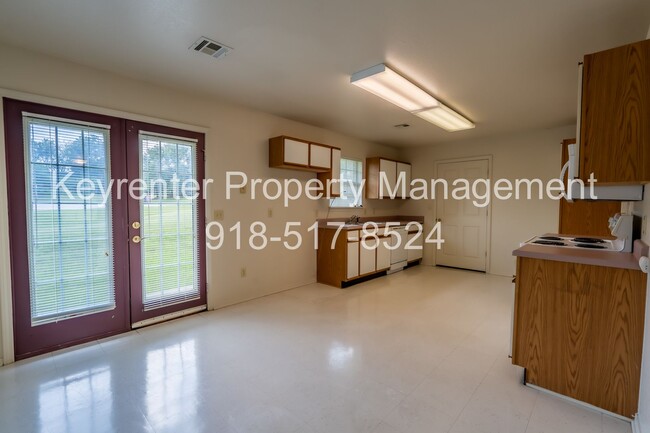 Building Photo - 2 Bed 2 Bath Collinsville