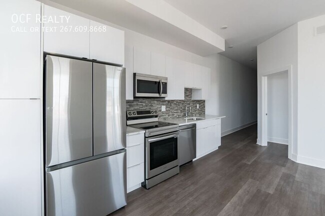 Building Photo - 813 N Broad St