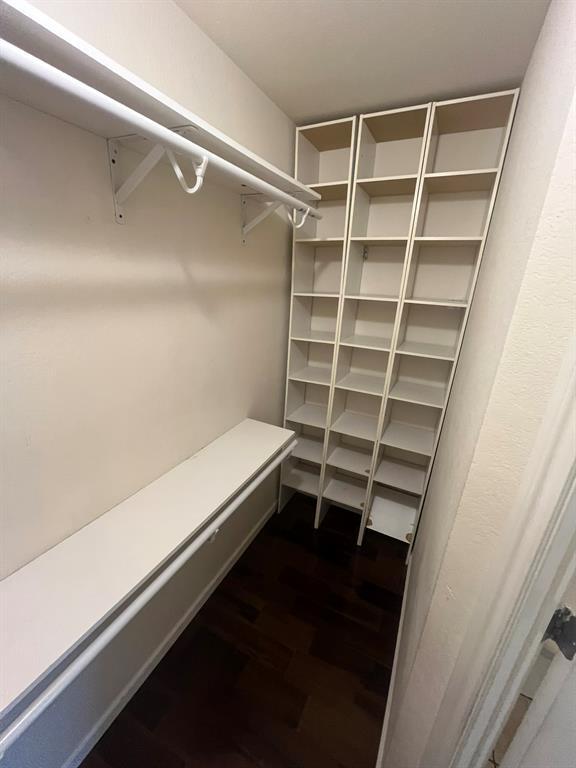 Building Photo - 300 Brandons Way