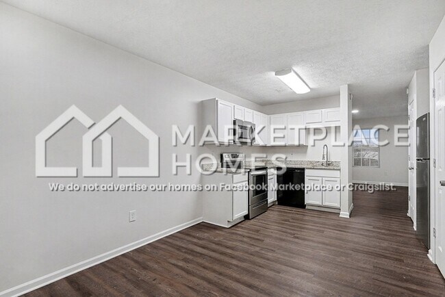 Building Photo - 462 Johnson Pool Rd