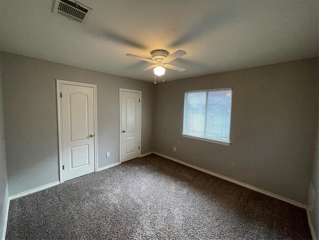 Building Photo - 6605 Needham Ln