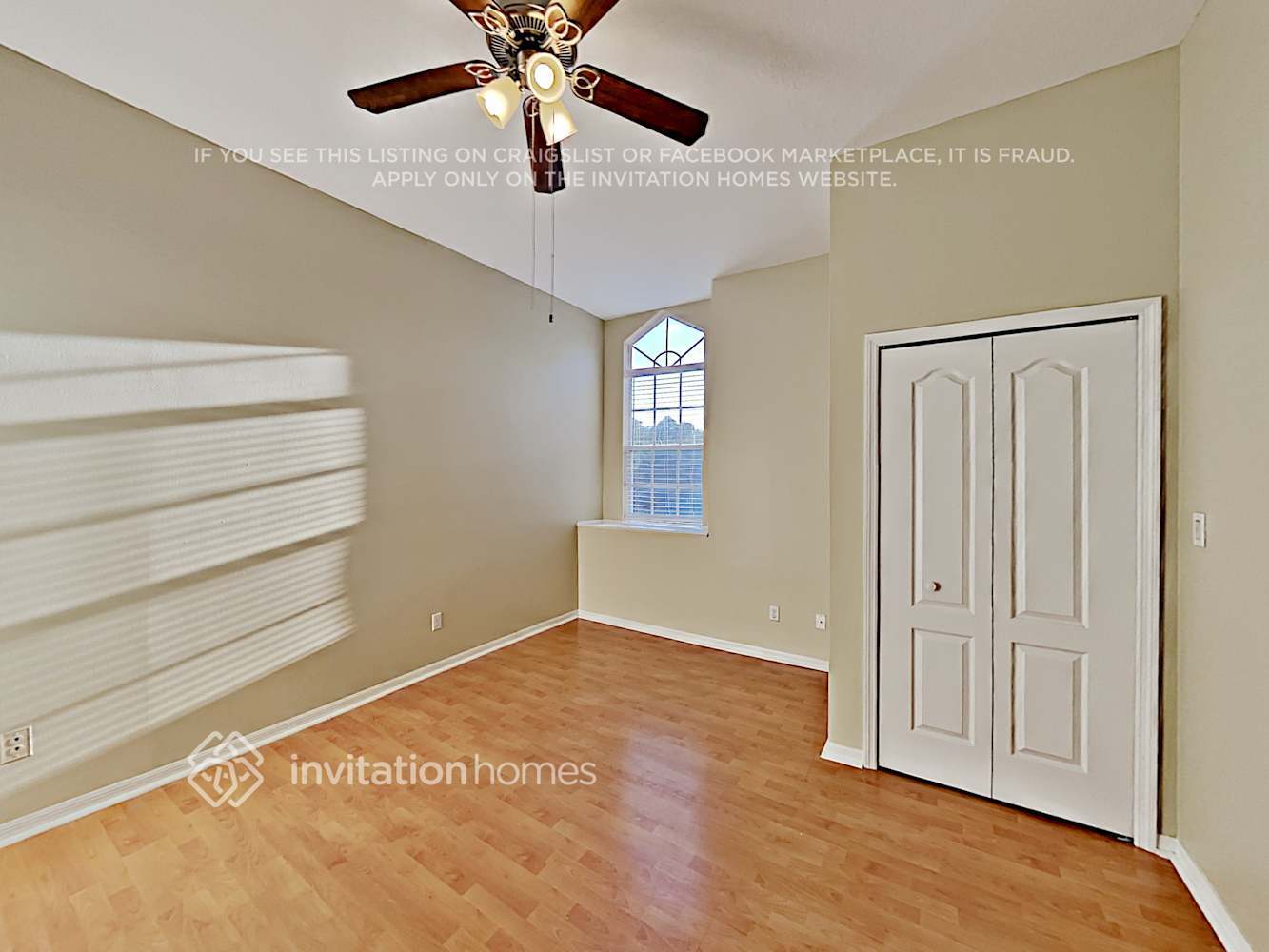 Building Photo - 272 Churchill Dr