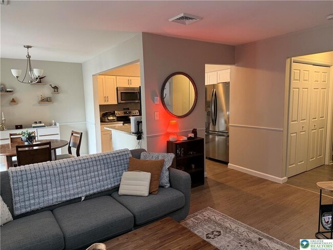 Building Photo - 793 Briarstone Rd