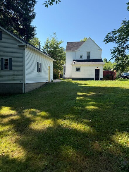 Building Photo - 49 Palmetto Ave
