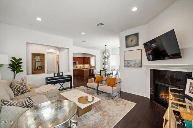 Building Photo - 1560 Thorpe Trl